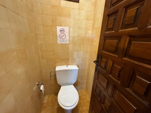 6 sypialnia Willa na sprzedaż w Benissa z basenem garażem - 890 000 € (Ref: 9639916)