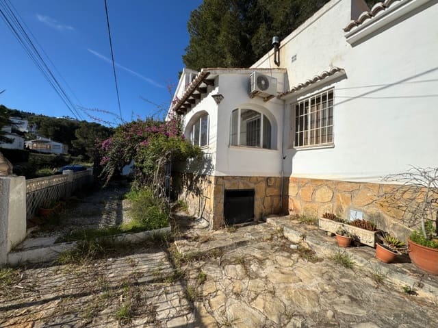 3 soveværelse Villa til salg i Montemar, Benissa med swimmingpool garage - € 385.000 (Ref: 9706108)