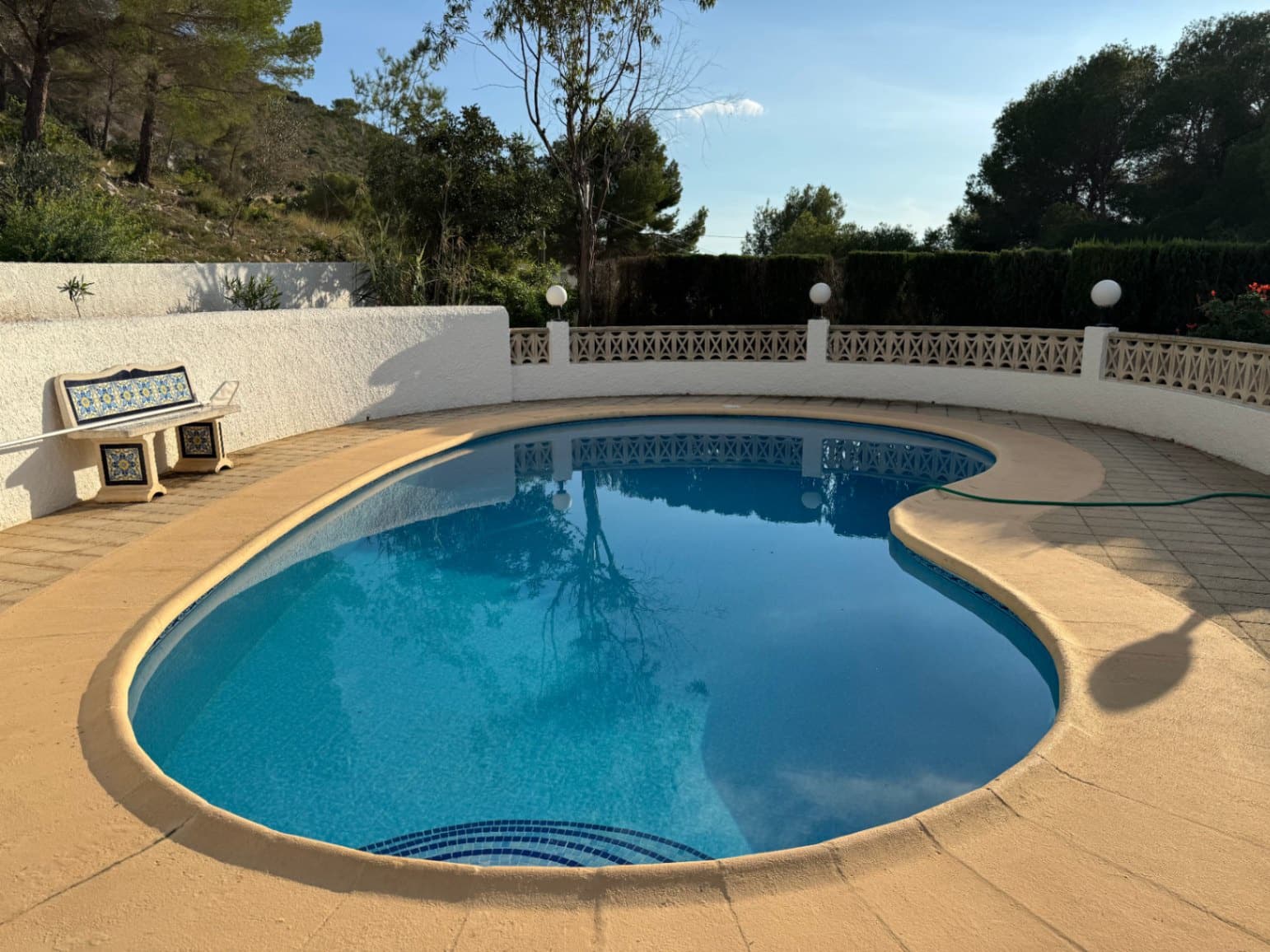 4 bedroom Villa for sale in Moraira with pool garage - € 695,000 (Ref: 9706110)