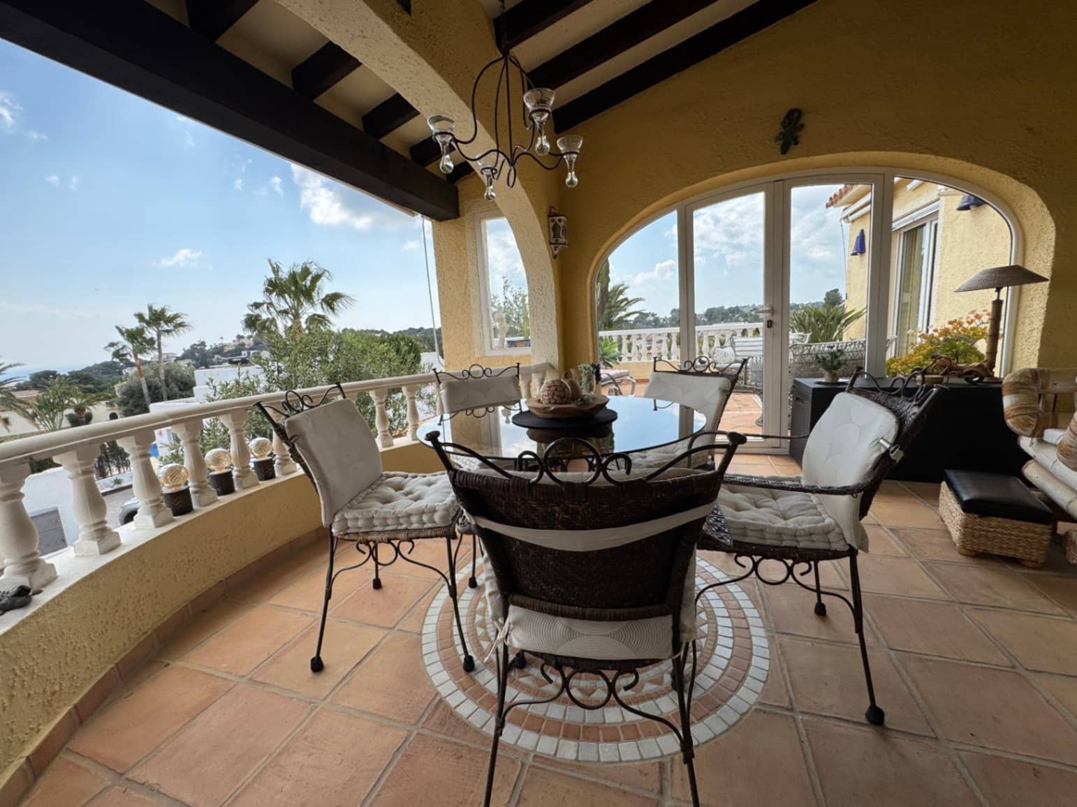 Chalet de 4 habitaciones en Moraira en venta con piscina garaje - 845.000 € (Ref: 9729462)