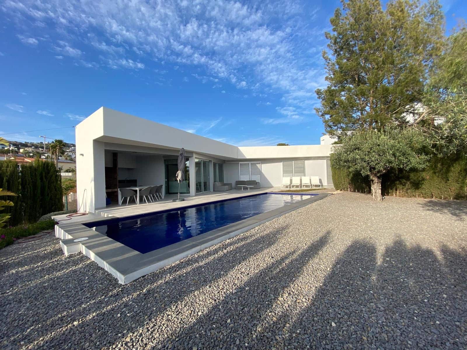 Chalet de 4 habitaciones en Benissa en venta con piscina garaje - 1.250.000 € (Ref: 9729463)