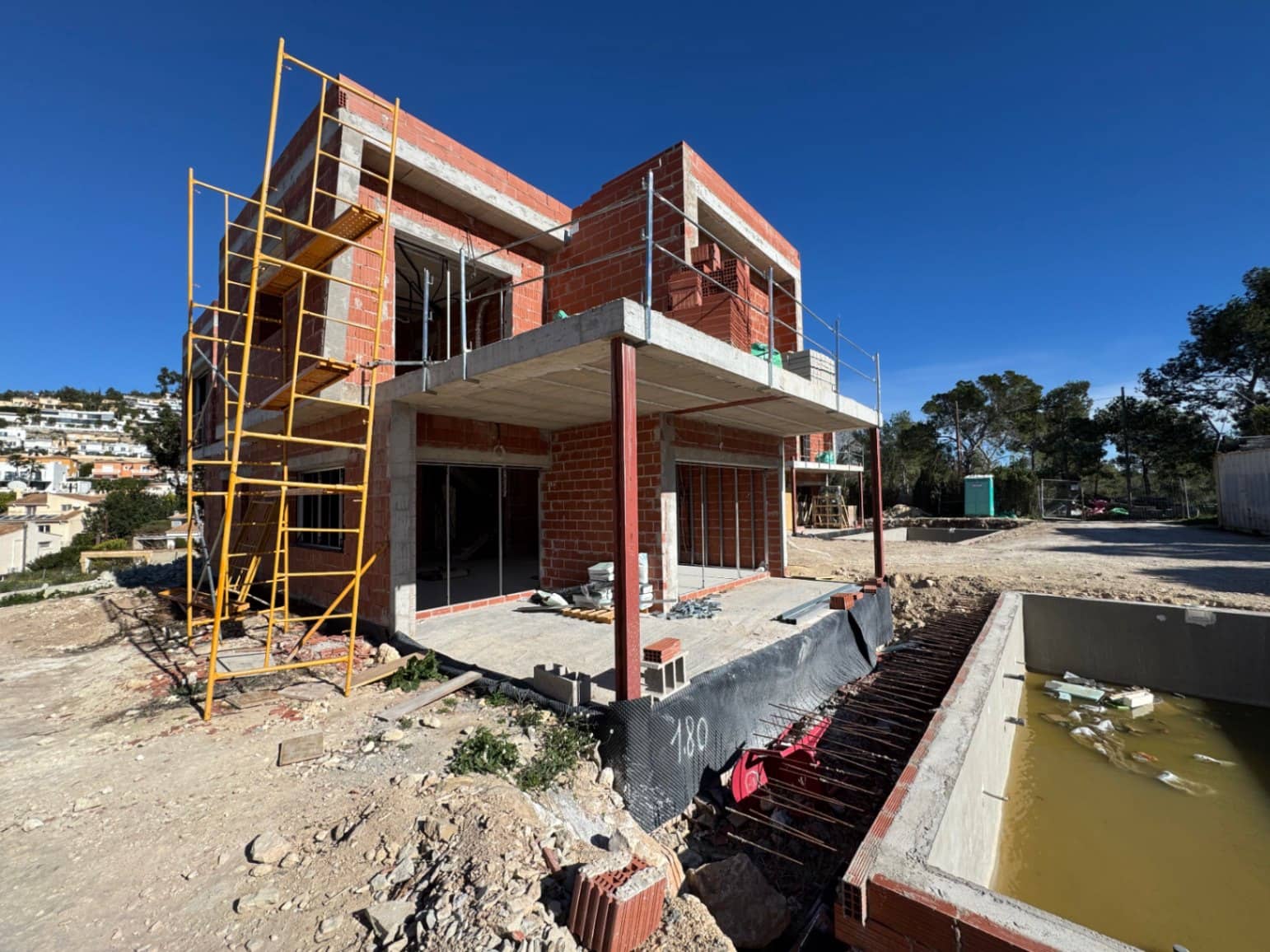 3 Zimmer Villa zu verkaufen in Calpe / Calp mit Pool Garage - 925.000 € (Ref: 9729464)