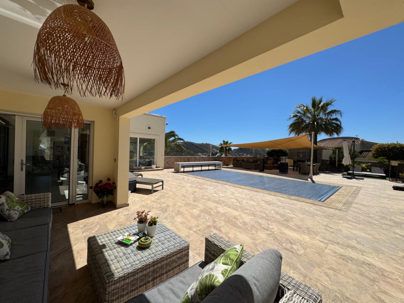 4 soveværelse Villa til salg i Moraira med garage - € 1.850.000 (Ref: 9780038)