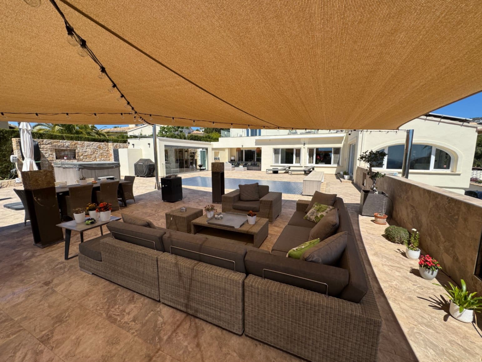 4 soveværelse Villa til salg i Moraira med garage - € 1.850.000 (Ref: 9780038)