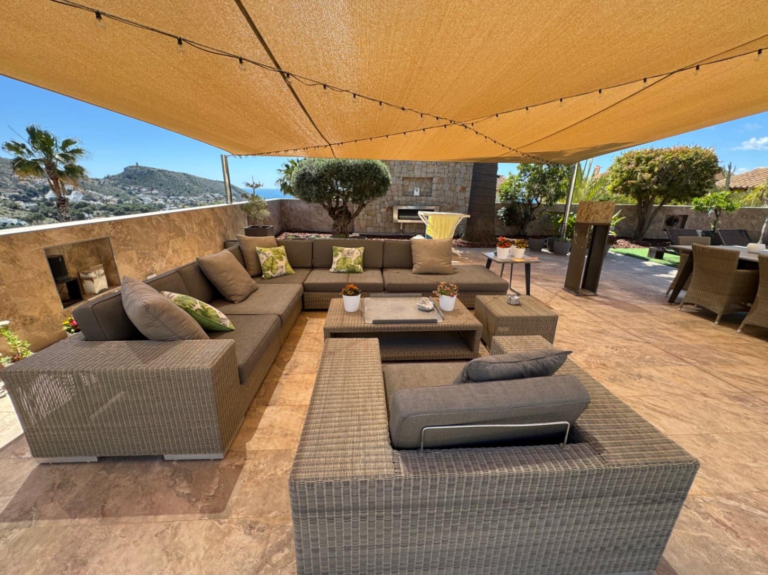 4 soveværelse Villa til salg i Moraira med garage - € 1.850.000 (Ref: 9780038)