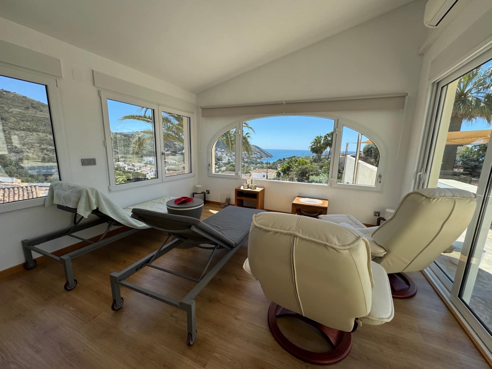 4 soveværelse Villa til salg i Moraira med garage - € 1.850.000 (Ref: 9780038)