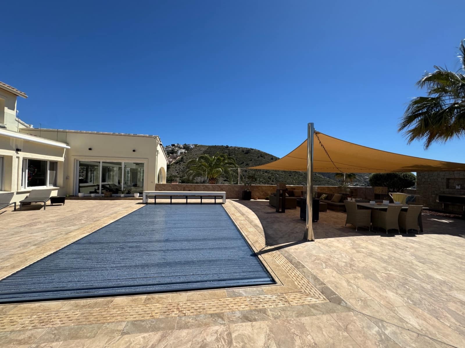 4 soveværelse Villa til salg i Moraira med garage - € 1.850.000 (Ref: 9780038)