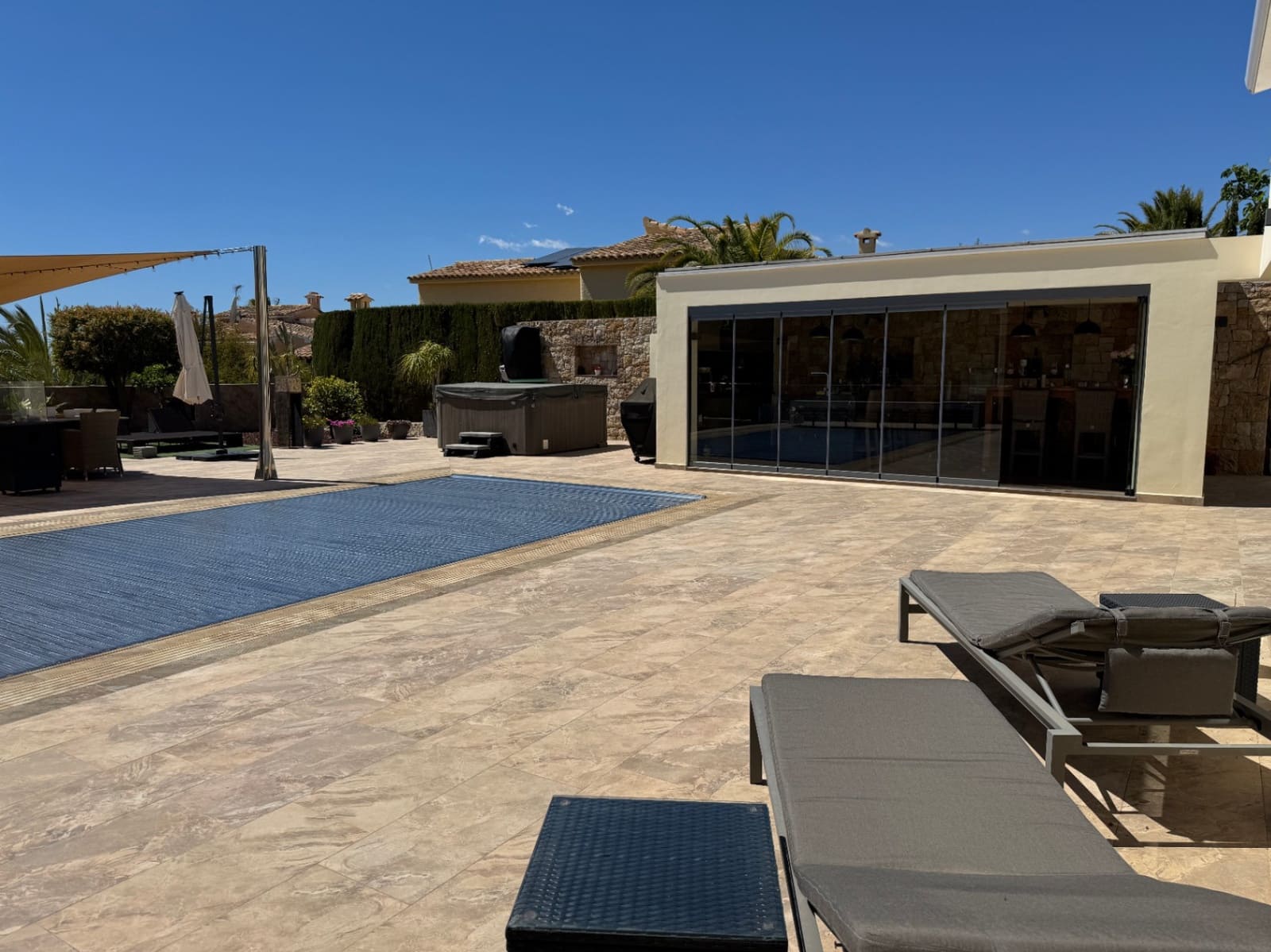 4 soveværelse Villa til salg i Moraira med garage - € 1.850.000 (Ref: 9780038)