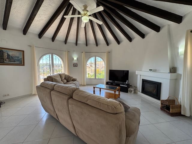 3 slaapkamer Villa te koop in Montemar, Benissa met zwembad garage - € 580.000 (Ref: 9793842)