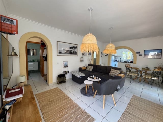 4 sypialnia Willa na sprzedaż w Benissa z basenem garażem - 590 000 € (Ref: 9796112)