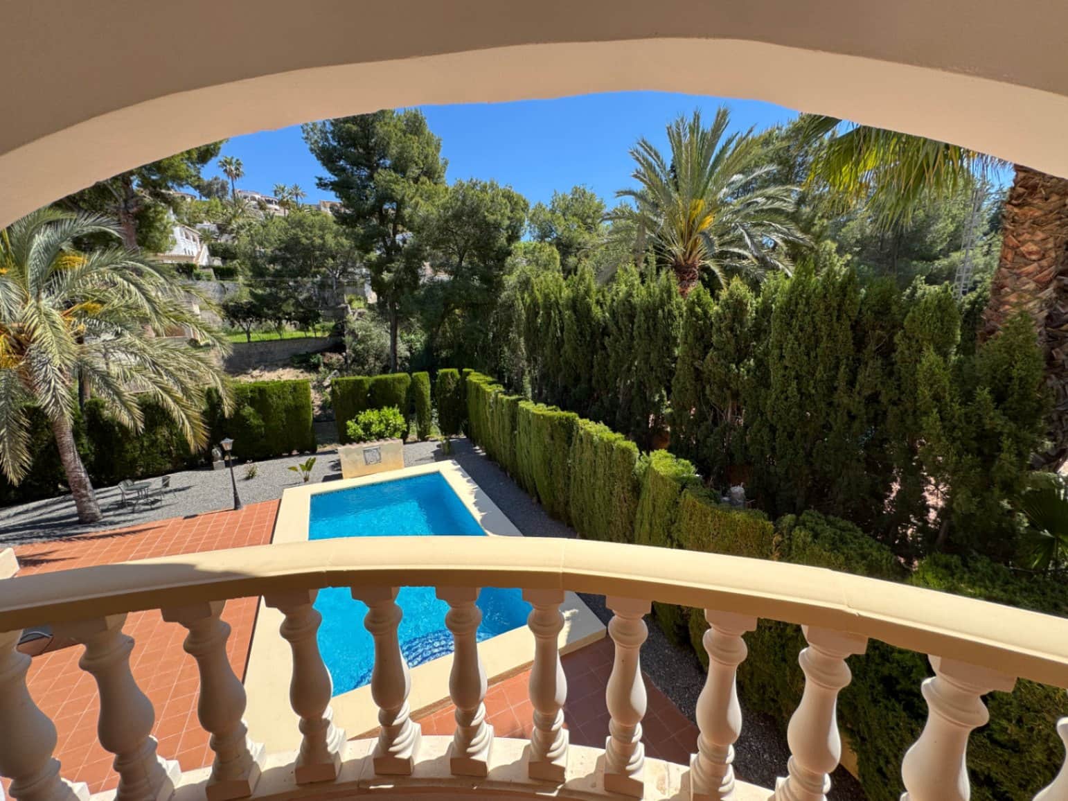 4 sypialnia Willa na sprzedaż w Benissa z basenem garażem - 590 000 € (Ref: 9796112)