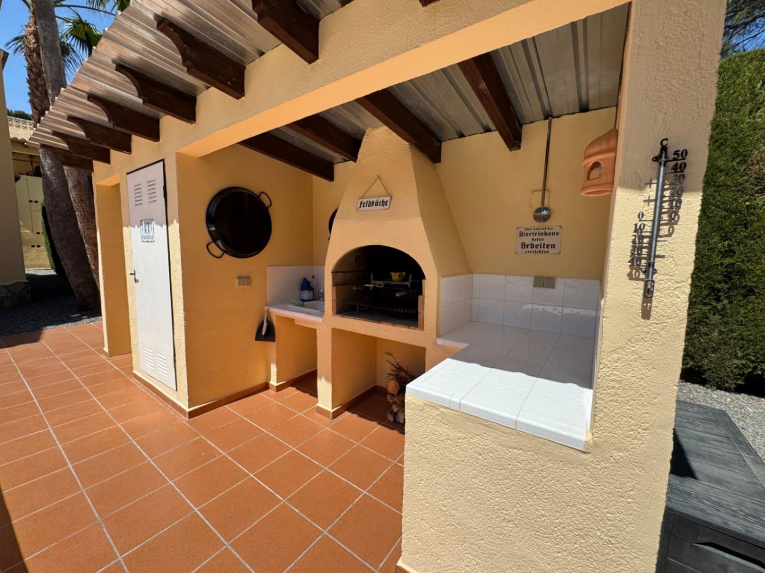 4 sypialnia Willa na sprzedaż w Benissa z basenem garażem - 590 000 € (Ref: 9796112)