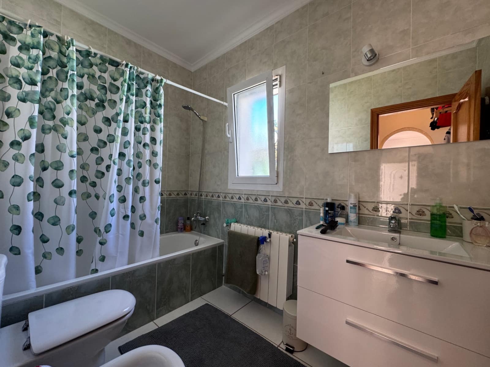 4 sypialnia Willa na sprzedaż w Benissa z basenem garażem - 590 000 € (Ref: 9796112)