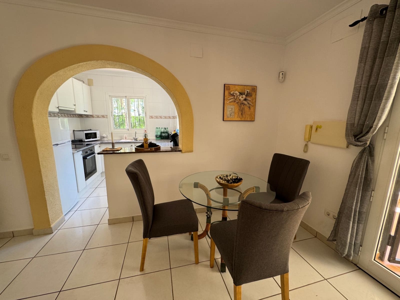 4 sypialnia Willa na sprzedaż w Benissa z basenem garażem - 590 000 € (Ref: 9796112)