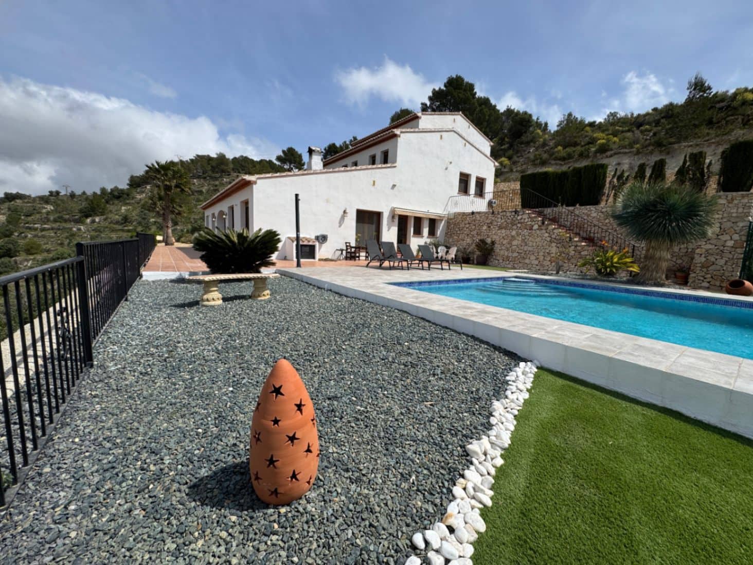 5 bedroom Finca/Country House for sale in Benissa with pool garage - € 1,150,000 (Ref: 9801013)