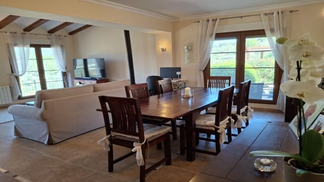 5 bedroom Finca/Country House for sale in Benissa with pool garage - € 1,150,000 (Ref: 9801013)