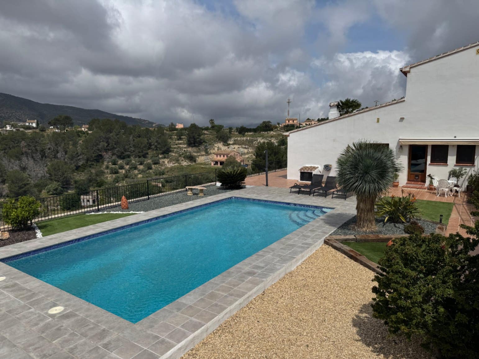 5 bedroom Finca/Country House for sale in Benissa with pool garage - € 1,150,000 (Ref: 9801013)