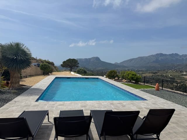 5 bedroom Finca/Country House for sale in Benissa with pool garage - € 1,150,000 (Ref: 9801013)
