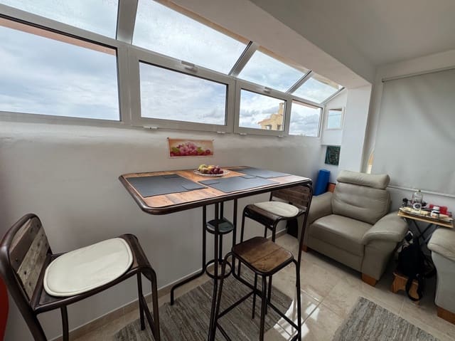 1 makuuhuone Huoneisto myytävänä paikassa Moraira, Teulada-Moraira mukana uima-altaan 
autotalli - 225 000 € (Ref: 9801014)