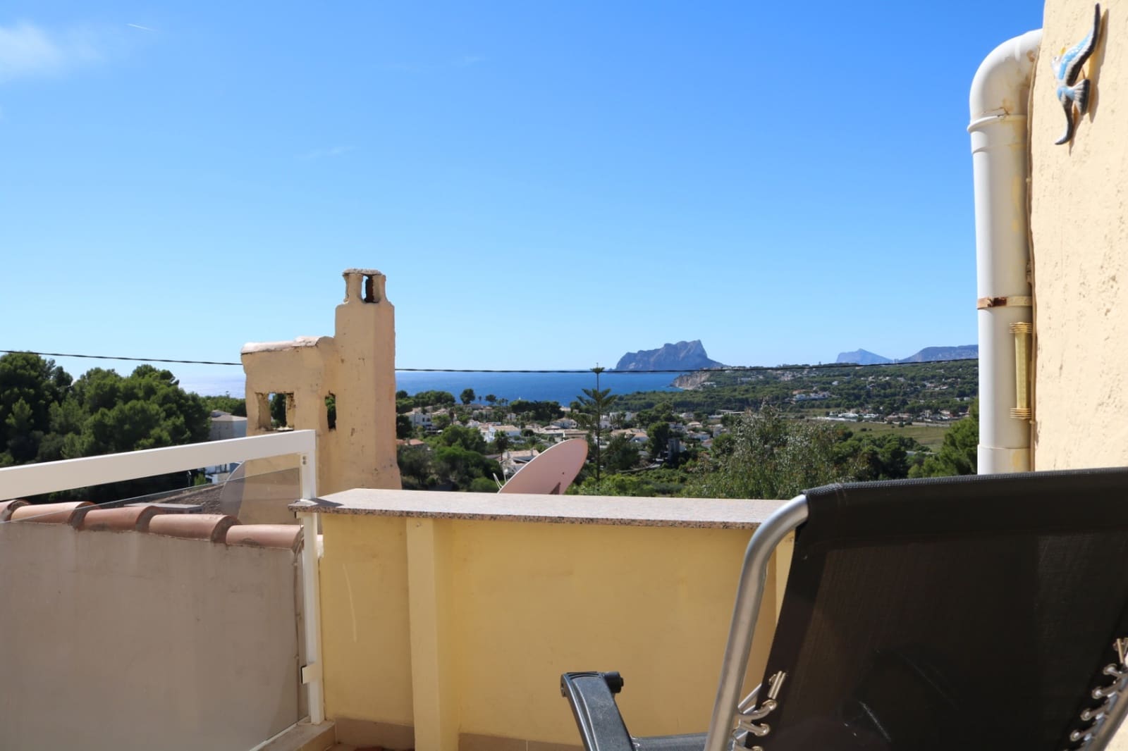 1 slaapkamer Appartement te koop in Moraira met zwembad garage - € 225.000 (Ref: 9801014)