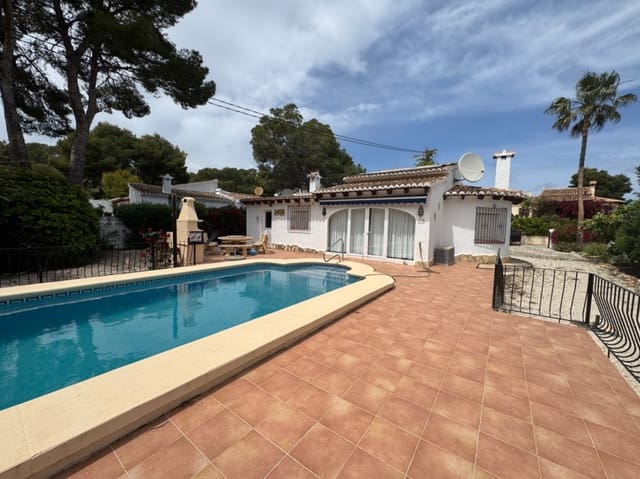 3 slaapkamer Villa te koop in Moraira, Teulada-Moraira met zwembad garage - € 549.999 (Ref: 9807507)