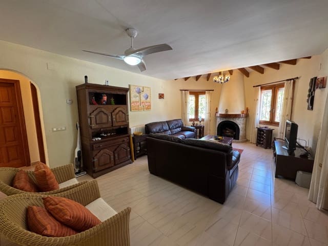 3 slaapkamer Villa te koop in Moraira, Teulada-Moraira met zwembad garage - € 549.999 (Ref: 9807507)