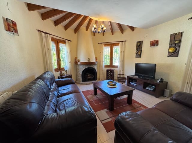 3 soverom Villa til salgs i Moraira, Teulada-Moraira med svømmebasseng garasje - € 549 999 (Ref: 9807507)