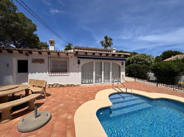 Chalet de 3 habitaciones en Moraira, Teulada-Moraira en venta con piscina garaje - 549.999 € (Ref: 9807507)
