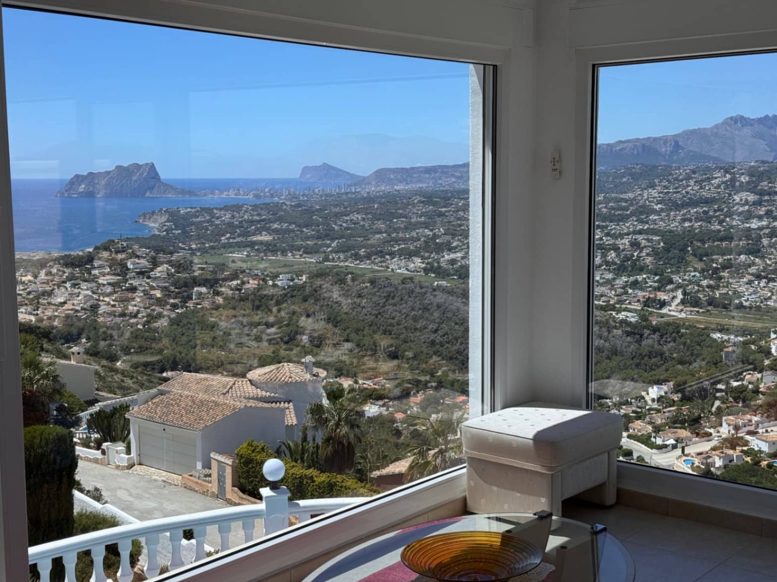 Chalet de 2 habitaciones en Cumbre del Sol en venta con piscina garaje - 580.000 € (Ref: 9833180)