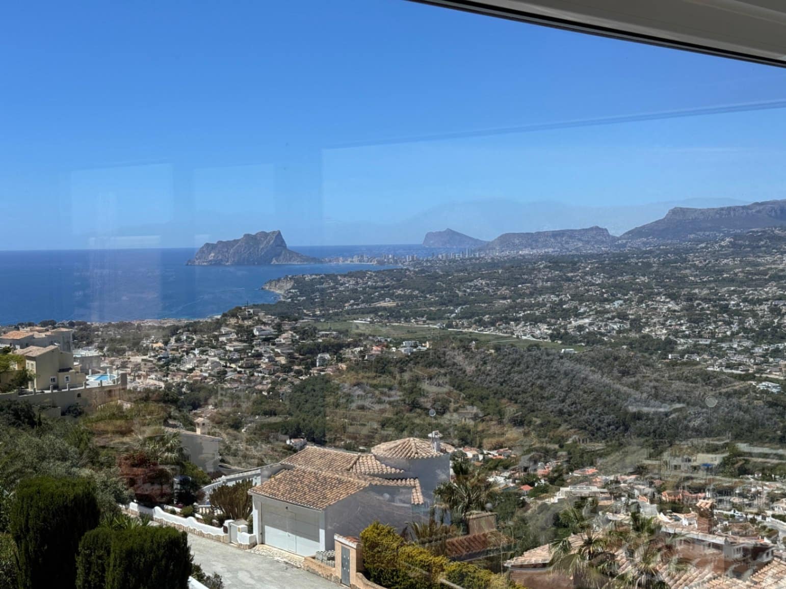 Chalet de 2 habitaciones en Cumbre del Sol en venta con piscina garaje - 580.000 € (Ref: 9833180)