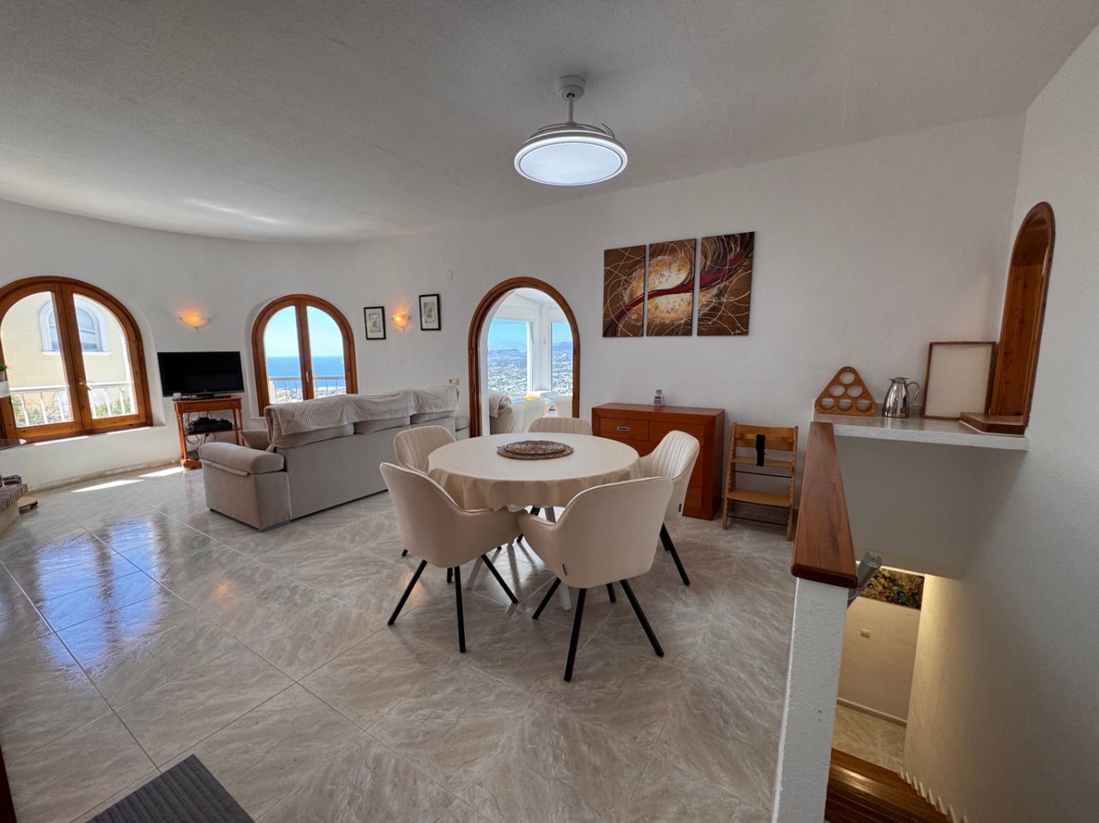 Chalet de 2 habitaciones en Cumbre del Sol en venta con piscina garaje - 580.000 € (Ref: 9833180)