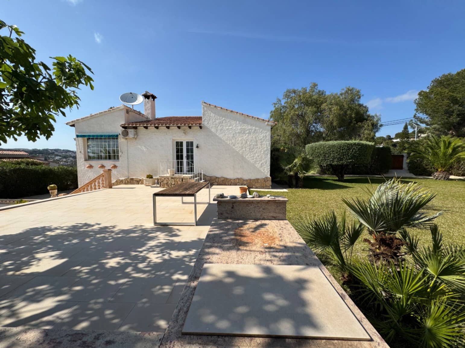 2 sypialnia Willa na sprzedaż w Moraira z basenem garażem - 600 000 € (Ref: 9833181)