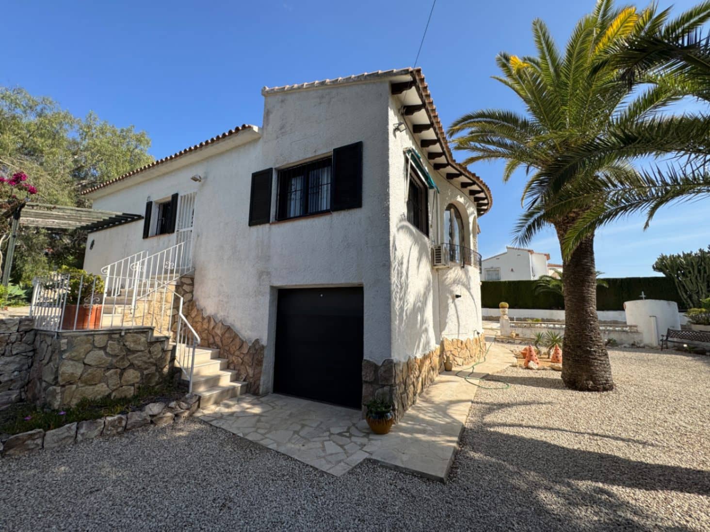 2 sypialnia Willa na sprzedaż w Moraira z basenem garażem - 600 000 € (Ref: 9833181)