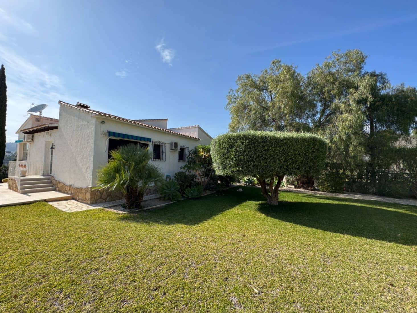 2 sypialnia Willa na sprzedaż w Moraira z basenem garażem - 600 000 € (Ref: 9833181)