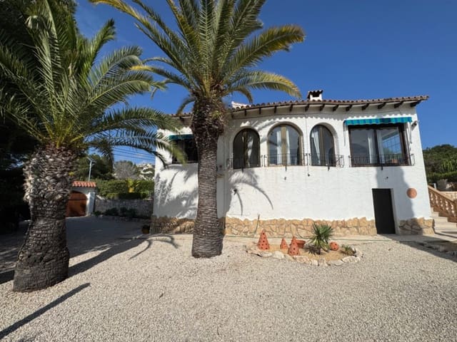 2 sypialnia Willa na sprzedaż w Moraira, Teulada-Moraira z basenem garażem - 600 000 € (Ref: 9833181)