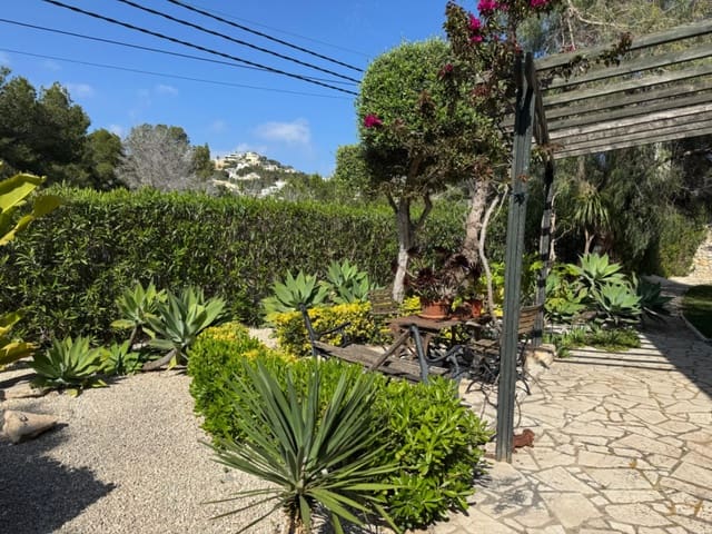 2 sypialnia Willa na sprzedaż w Moraira, Teulada-Moraira z basenem garażem - 600 000 € (Ref: 9833181)