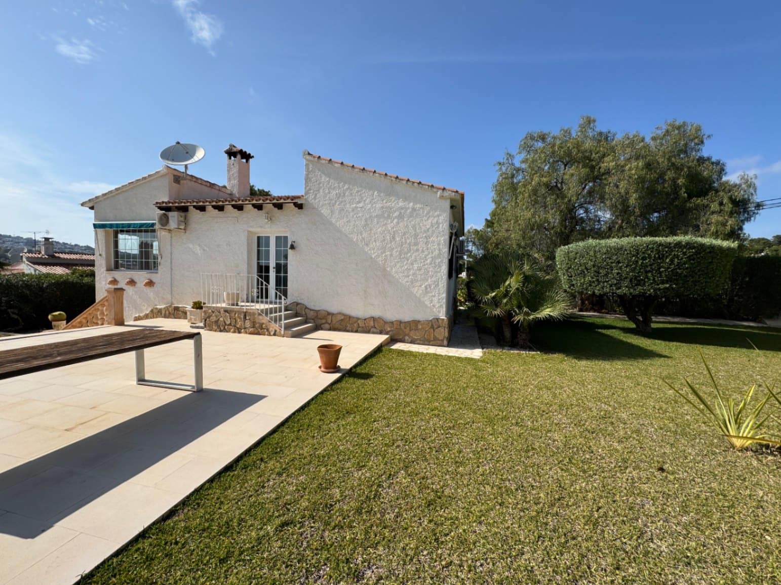 2 sypialnia Willa na sprzedaż w Moraira z basenem garażem - 600 000 € (Ref: 9833181)