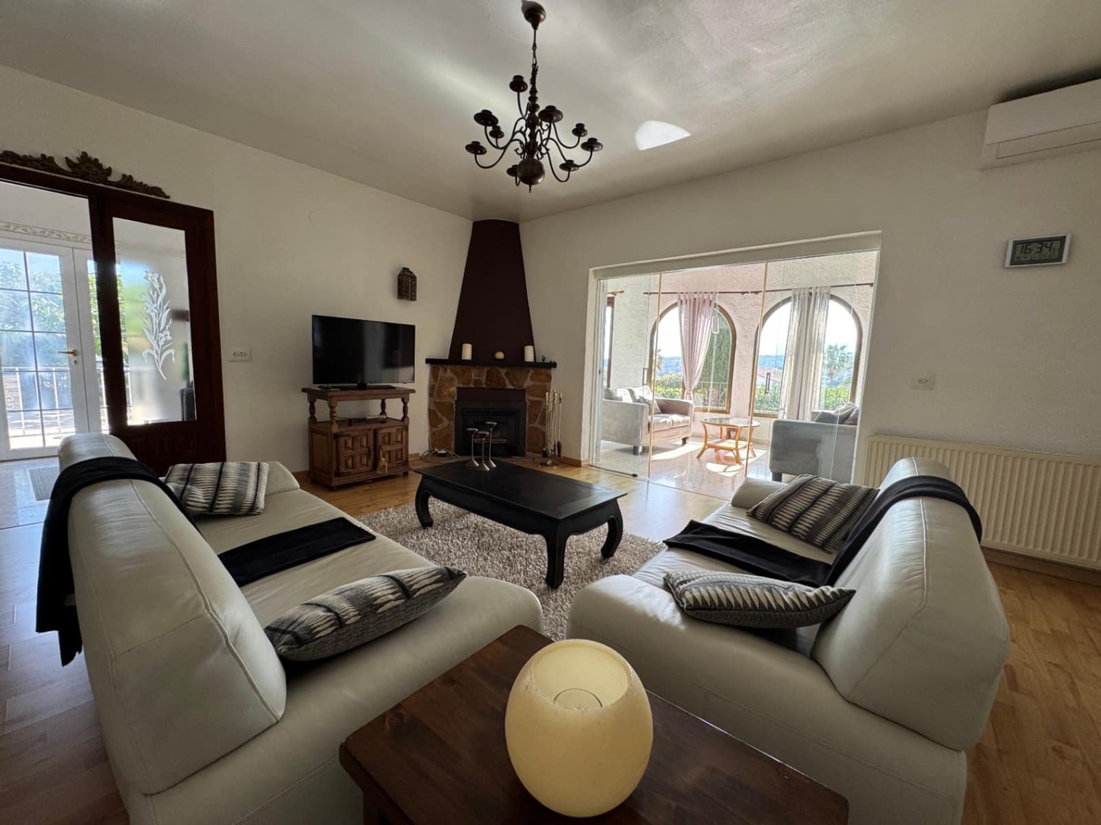 2 sypialnia Willa na sprzedaż w Moraira z basenem garażem - 600 000 € (Ref: 9833181)