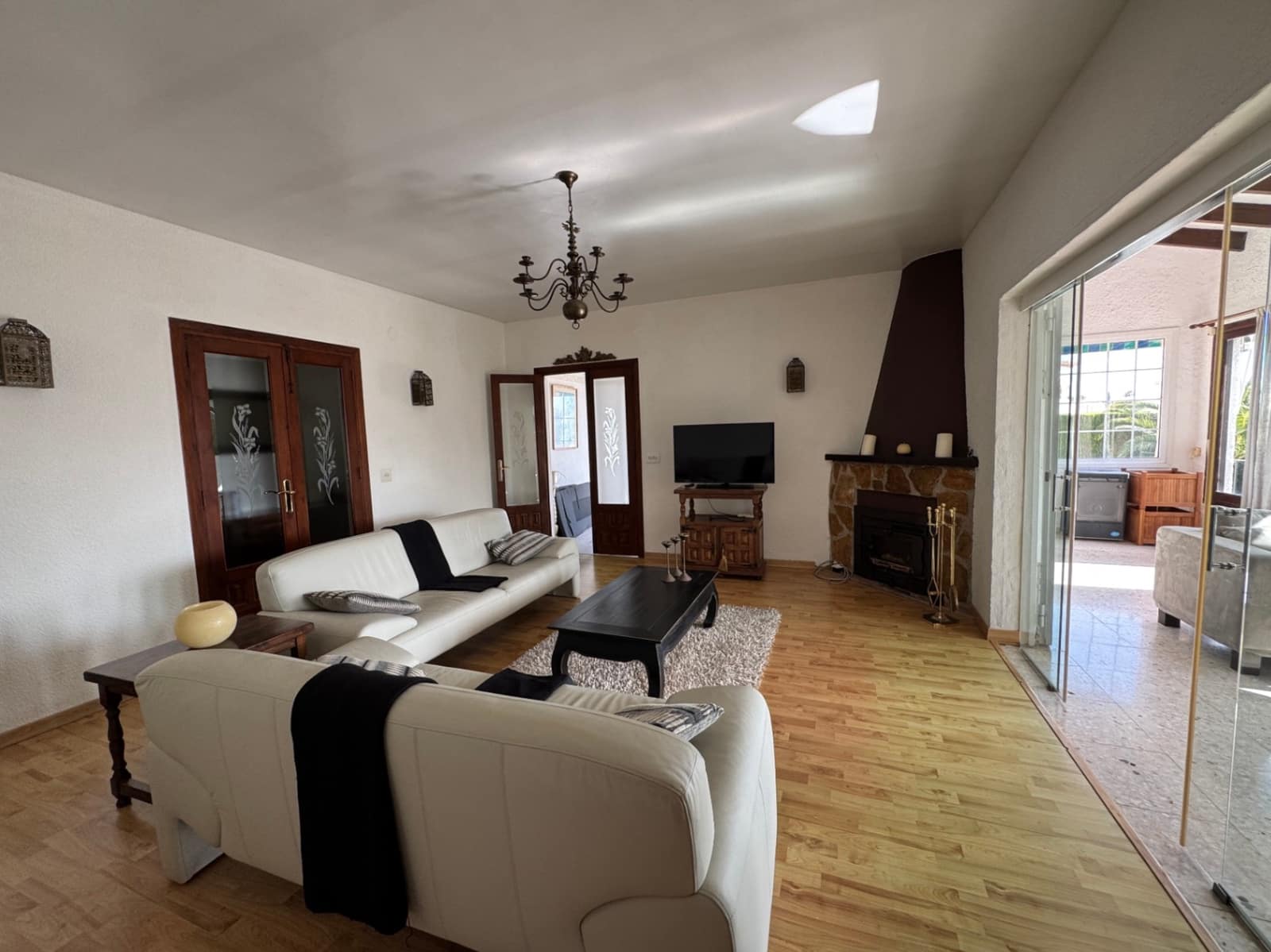 2 sypialnia Willa na sprzedaż w Moraira z basenem garażem - 600 000 € (Ref: 9833181)