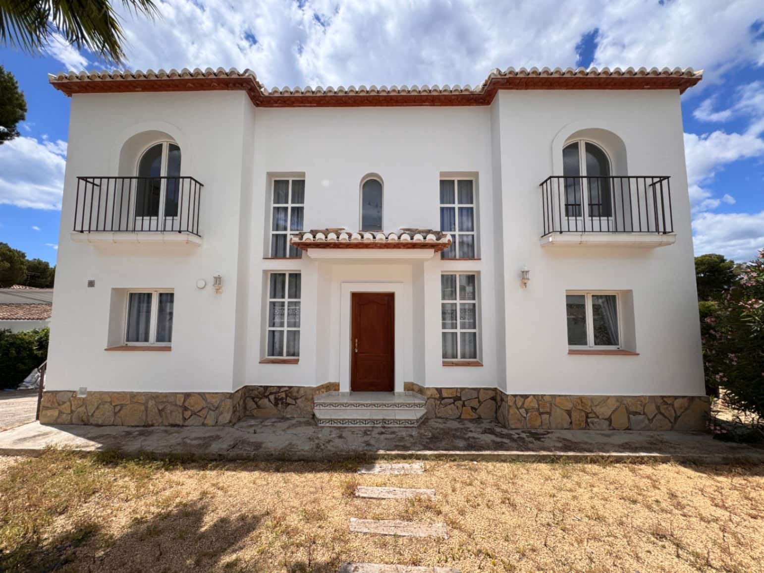 5 bedroom Villa for sale in Moraira with pool garage - € 899,000 (Ref: 9866183)
