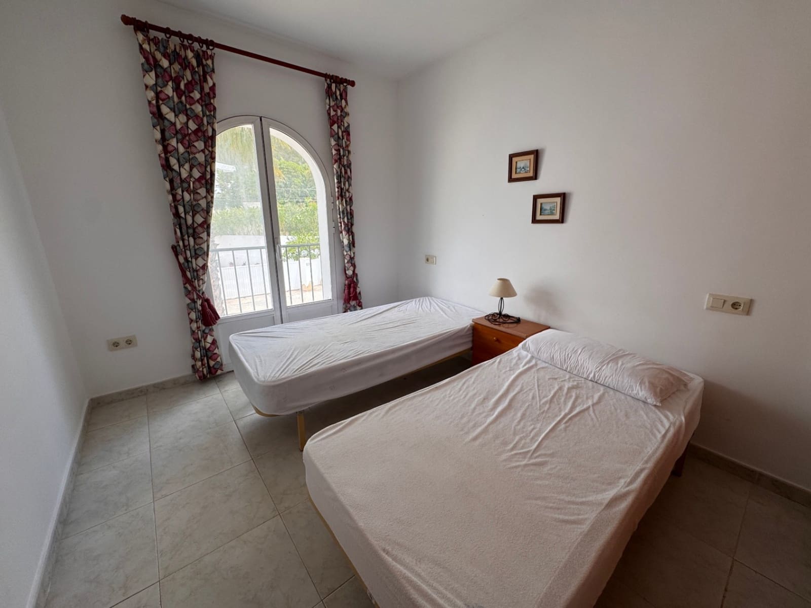 5 bedroom Villa for sale in Moraira with pool garage - € 899,000 (Ref: 9866183)