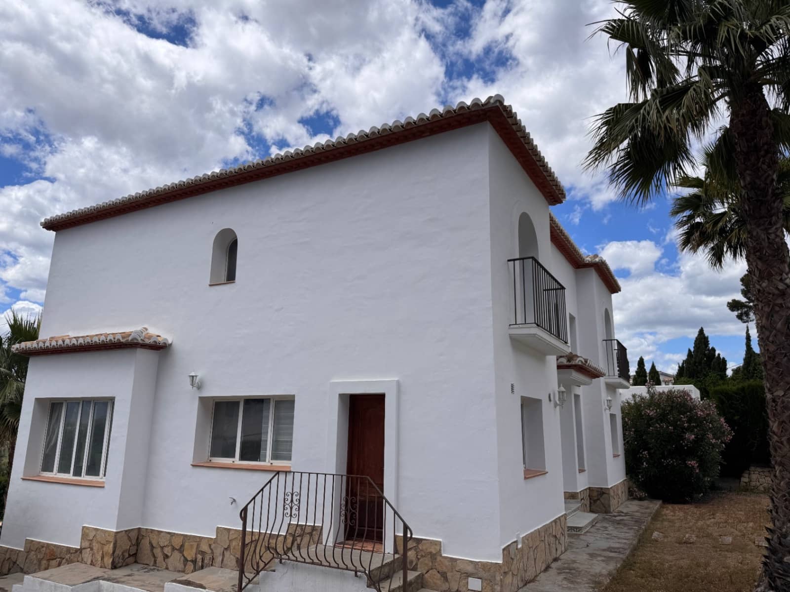 5 bedroom Villa for sale in Moraira with pool garage - € 899,000 (Ref: 9866183)