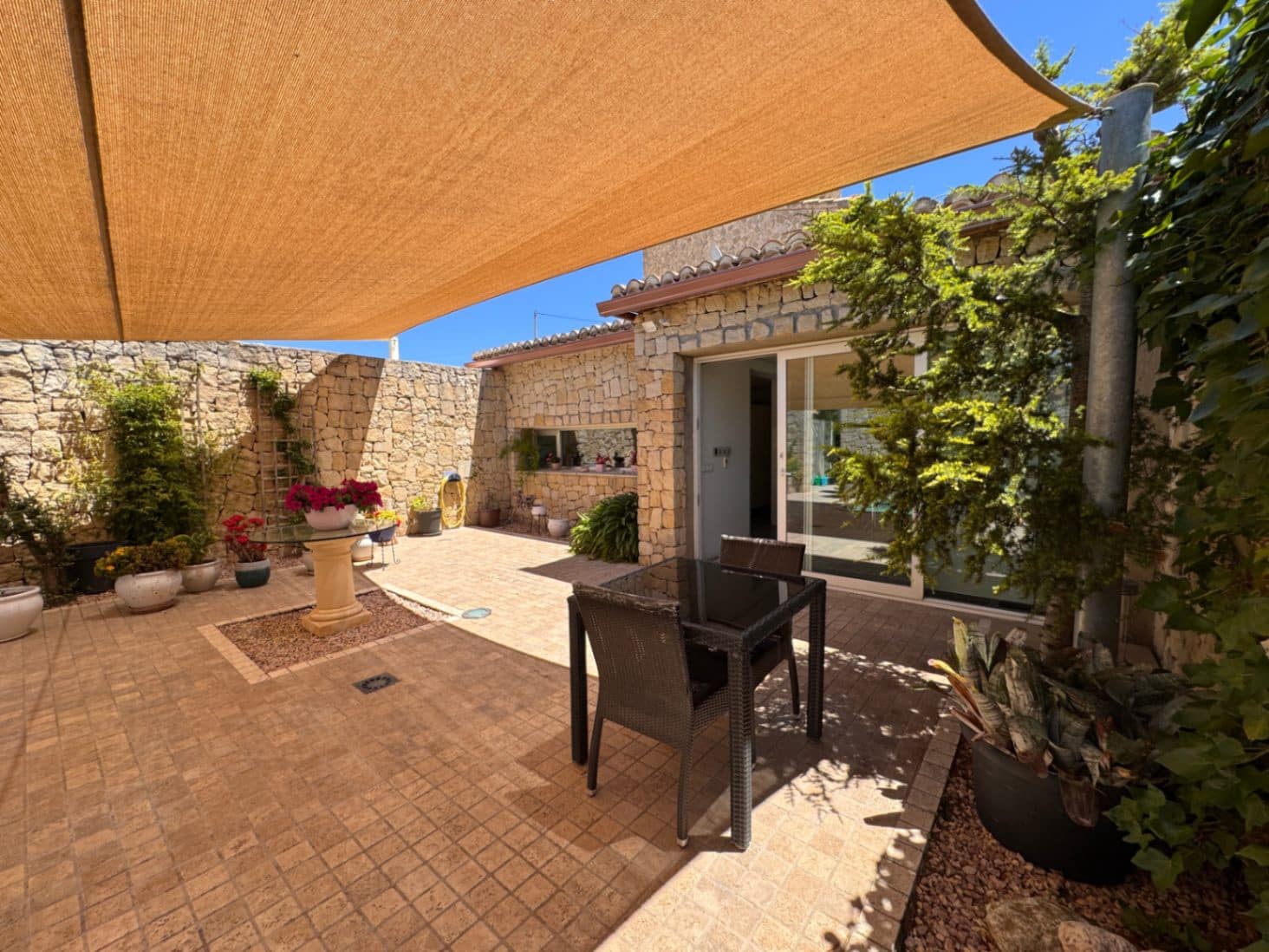 4 bedroom Finca/Country House for sale in Benissa with pool garage - € 1,299,500 (Ref: 9872844)