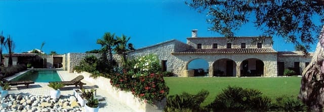 4 bedroom Finca/Country House for sale in Benissa with pool garage - € 1,299,500 (Ref: 9872844)