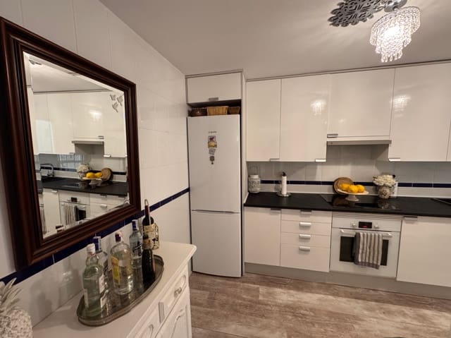 2 slaapkamer Appartement te koop in Teulada Pueblo, Teulada-Moraira - € 220.000 (Ref: 9900828)