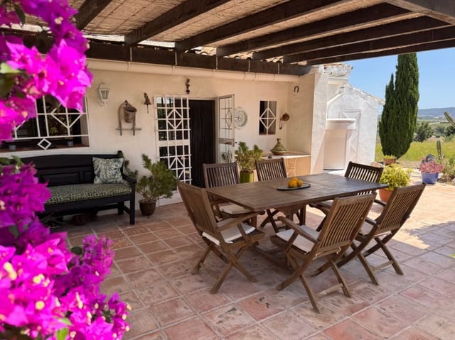 4 soverom Finca/Herregård til salgs i Teulada Pueblo, Teulada-Moraira med svømmebasseng garasje - € 775 000 (Ref: 9931131)
