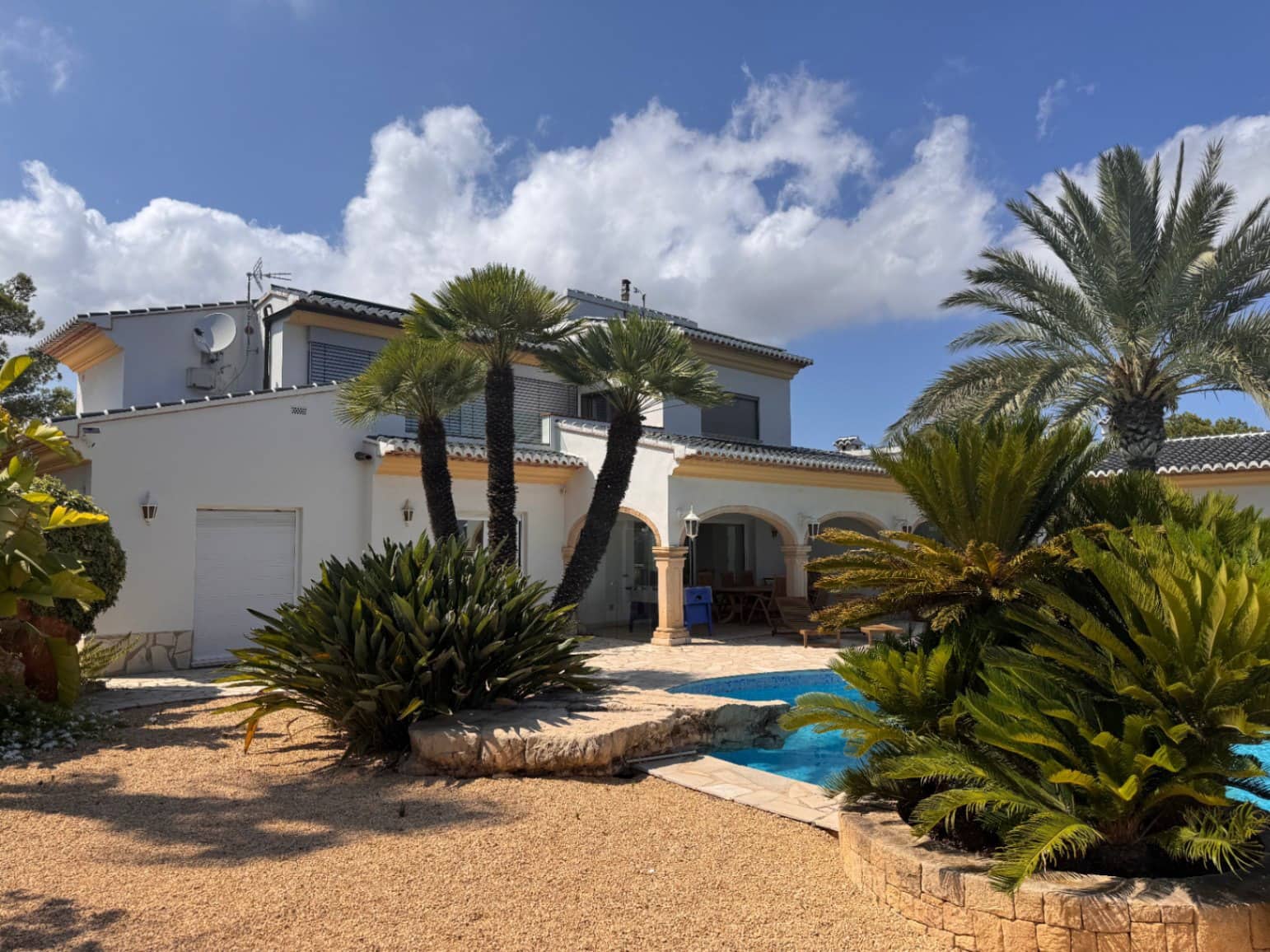 4 Zimmer Villa zu verkaufen in Moraira mit Pool Garage - 1.500.000 € (Ref: 9931132)