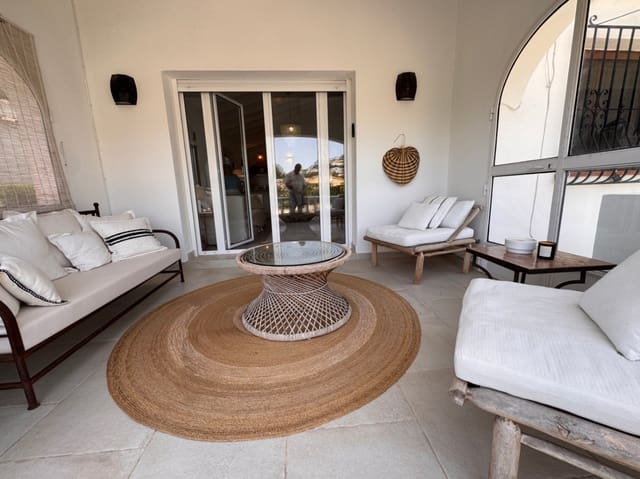 4 makuuhuone Huvila myytävänä paikassa Moraira, Teulada-Moraira mukana uima-altaan 
autotalli - 510 000 € (Ref: 9931134)