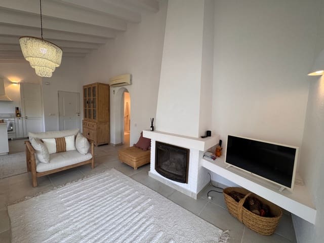 4 makuuhuone Huvila myytävänä paikassa Moraira, Teulada-Moraira mukana uima-altaan 
autotalli - 510 000 € (Ref: 9931134)