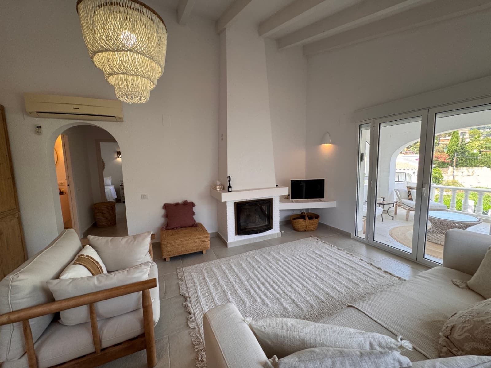 4 sypialnia Willa na sprzedaż w Moraira z basenem garażem - 510 000 € (Ref: 9931134)